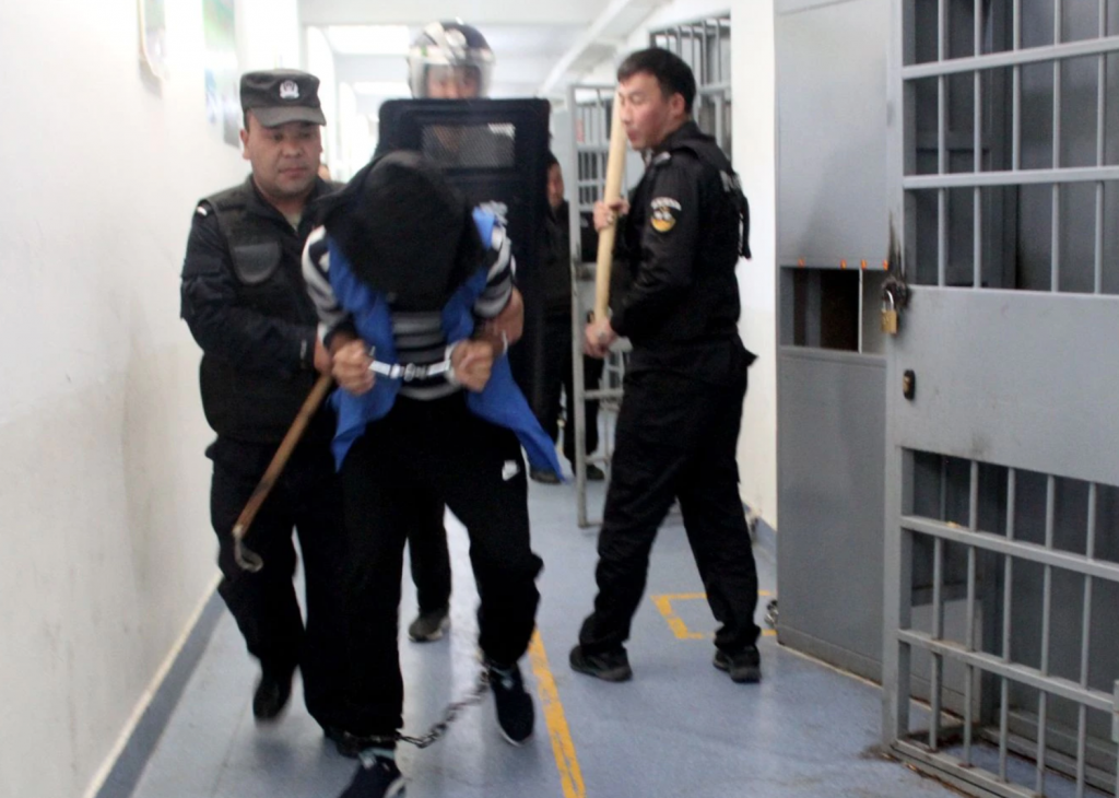 Los archivos policiales de Xinjiang: la filtración que desenmascara los supuestos “campos de reeducación” chinos